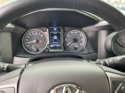 2023 Toyota Tacoma - Photo 10