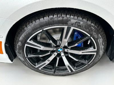 2026 BMW 5 Series — photo 25 view