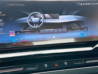 2026 BMW 5 Series — photo 13 view