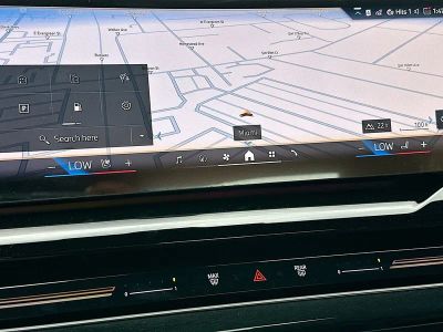 2026 BMW 5 Series — photo 10 view