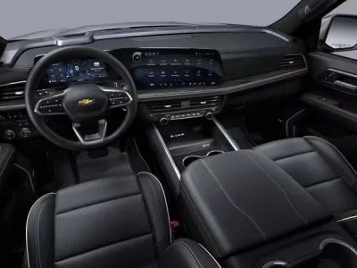 2026 Chevrolet Suburban - Photo 9