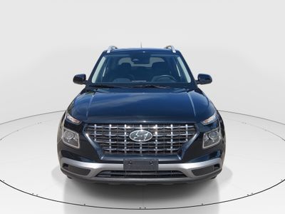 2025 Hyundai Venue - Photo 2