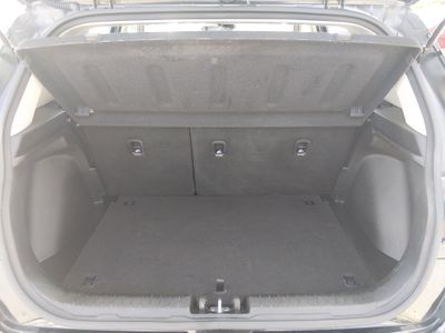 2025 Hyundai Venue - Photo 11