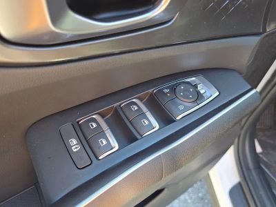 2026 Kia Sorento — photo 18 view