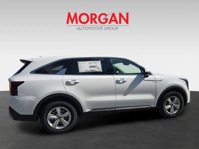 2026 Kia Sorento — photo 9 view