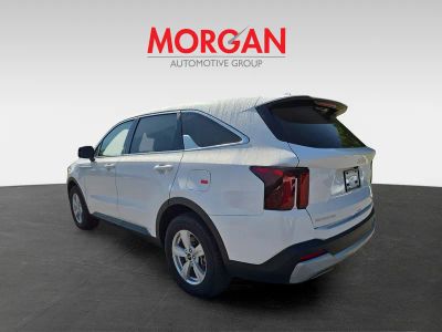 2026 Kia Sorento — engine compartment view