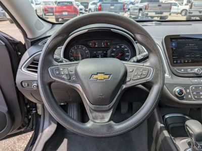 2025 Chevrolet Malibu - Photo 11