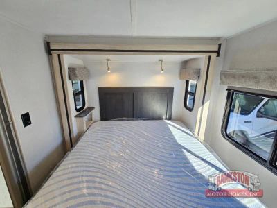 2024 Sunseeker Classic 3010DS Ford — photo 32 view