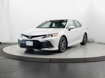 2023 Toyota Camry - Photo 3