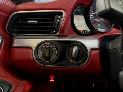 2013 Porsche 911 - Photo 24