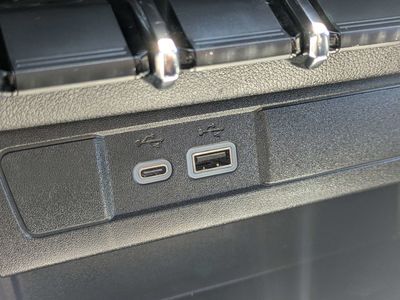 2025 Chevrolet Colorado - Photo 21
