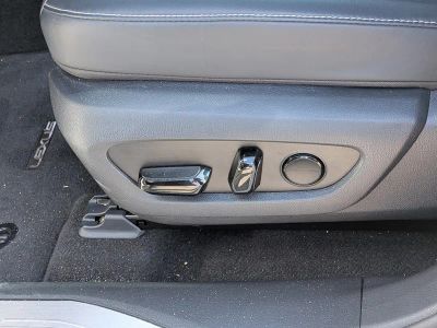 2025 Lexus RX — photo 22 view