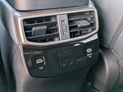 2025 Lexus RX — photo 16 view