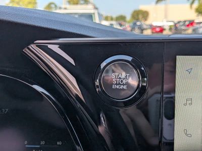 2025 Lexus RX — photo 31 view