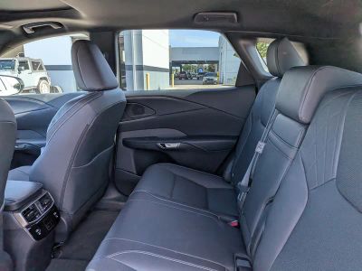 2025 Lexus RX — photo 15 view