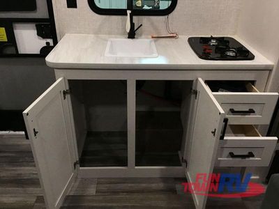 2025 Jayco Jay Flight SLX - Photo 13