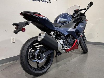 2026 Kawasaki Ninja 500 SE ABS - Photo 4