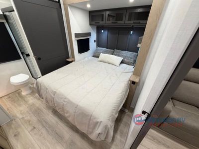 2026 Forest River RV Rockwood Signature - Photo 13