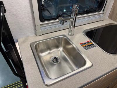 2027 Winnebago EKKO — photo 11 view