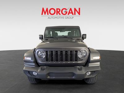 2026 Jeep Wrangler - Photo 4