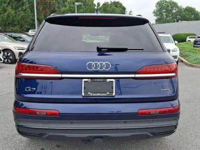 2021 Audi Q7 — detail view
