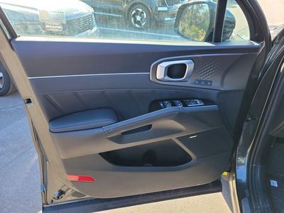 2026 Kia Sorento Hybrid - Photo 5