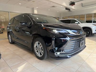 2023 Toyota Sienna Platinum - Photo 9