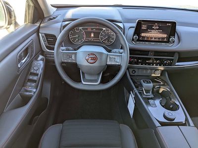 2026 Nissan Rogue - Photo 13