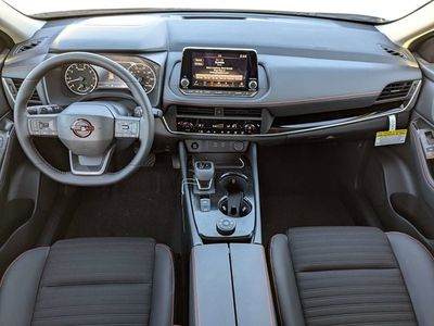 2026 Nissan Rogue - Photo 12