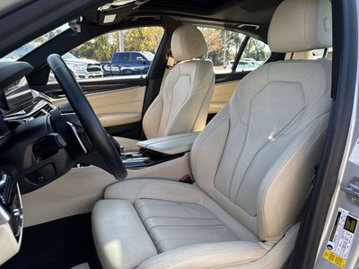 2020 BMW 5 Series - Photo 11