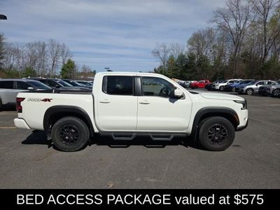 2023 Nissan Frontier PRO-4X — photo 9 view