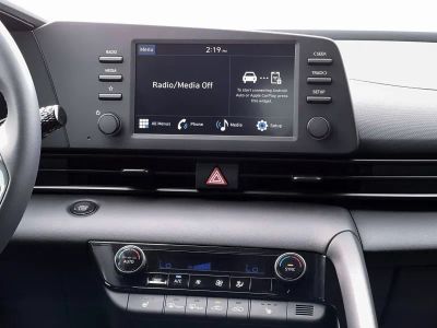 2026 Hyundai Elantra - Photo 19