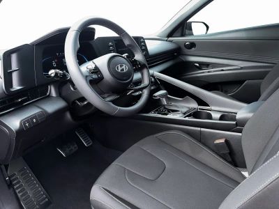 2026 Hyundai Elantra - Photo 33