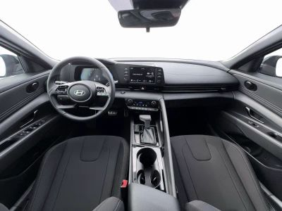 2026 Hyundai Elantra - Photo 13