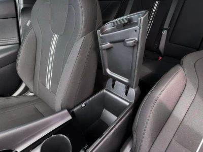 2026 Hyundai Elantra - Photo 37