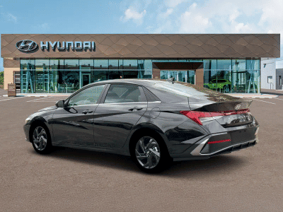 2026 Hyundai Elantra - Photo 4