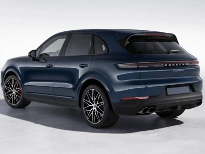 2026 Porsche Cayenne - Photo 3