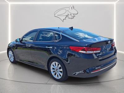 2018 Kia Optima — detail view