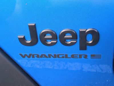 2026 Jeep Wrangler — photo 31 view