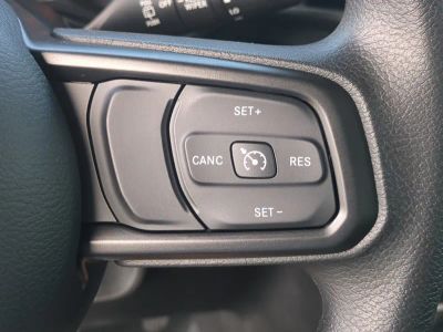 2026 Jeep Wrangler — photo 25 view