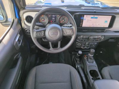 2026 Jeep Wrangler — photo 16 view