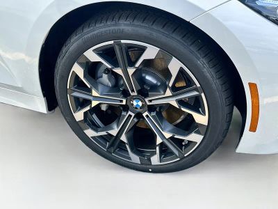 2026 BMW 3 Series — photo 23 view