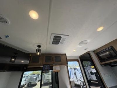 2024 Coachmen Freedom Express Ultra Lite - Photo 21