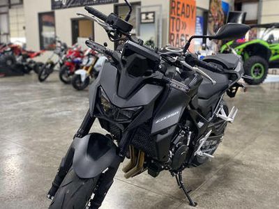 2025 Honda CB750 Hornet - Photo 2