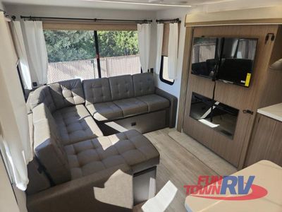 2025 Forest River RV Salem - Photo 31