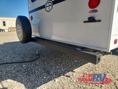 2025 Forest River RV Salem - Photo 18