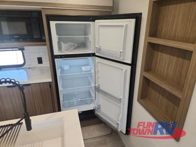 2025 Forest River RV Salem - Photo 26