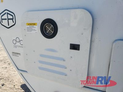 2025 Forest River RV Salem - Photo 9