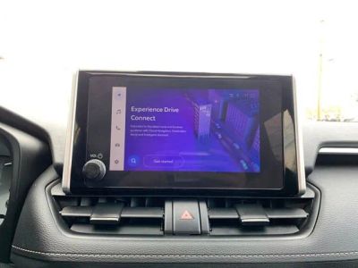 2024 Toyota RAV4 Hybrid XLE - Photo 23