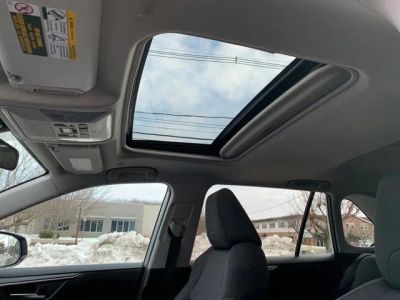 2024 Toyota RAV4 Hybrid XLE - Photo 26